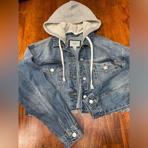 Forever 21 crop jean jacket medium
